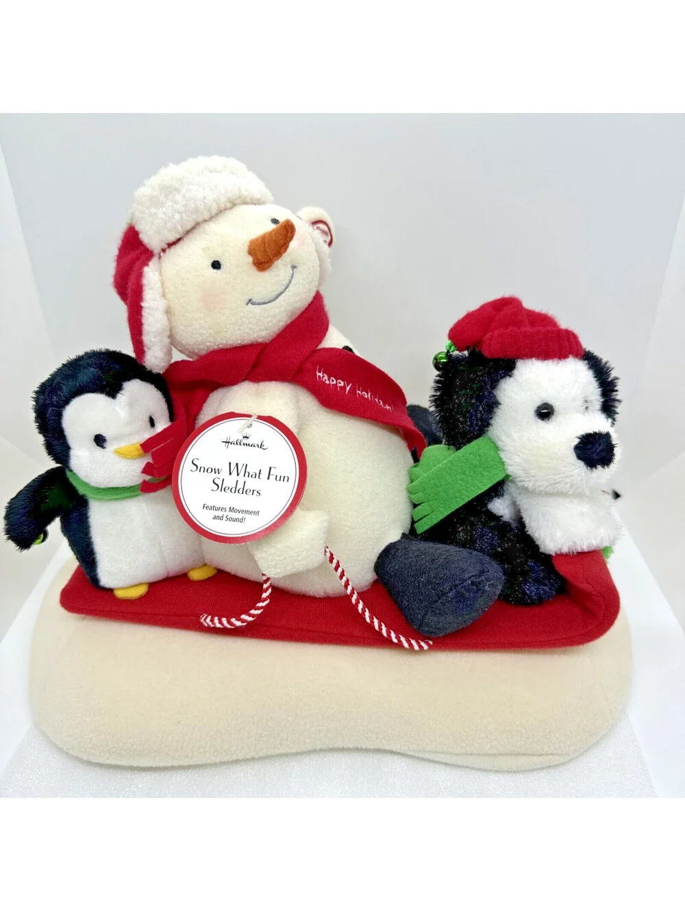 Hallmark 2007 Musical Snowman Jingle Pals Snow What Fun Sledders Penguin Dog